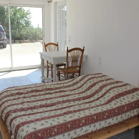 Soleil De Camargue Villa Arles Room photo