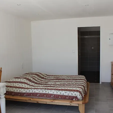 Soleil De Camargue Villa Arles Room photo