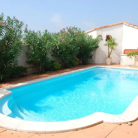 Soleil De Camargue Villa Arles Exterior photo